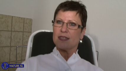 Hot Amateur Wife Orgasm MILF